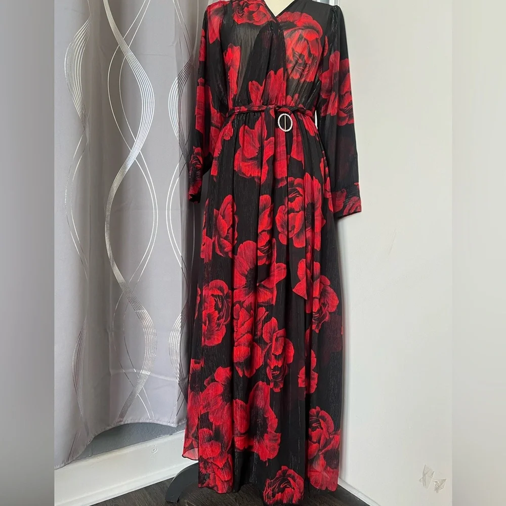 Red and Black Bishop Sleeve Maxi Dress for Weddings - Picture 10 of 11